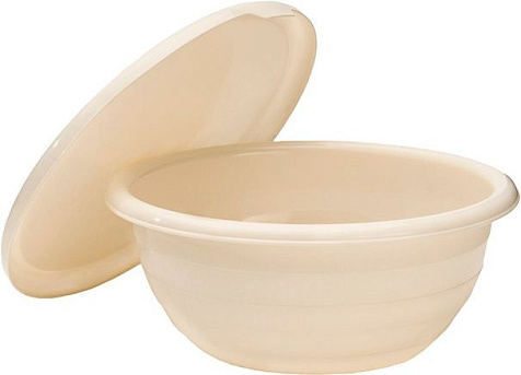 Миска Spark Plast  2,1л с крышкой купить в СОМ